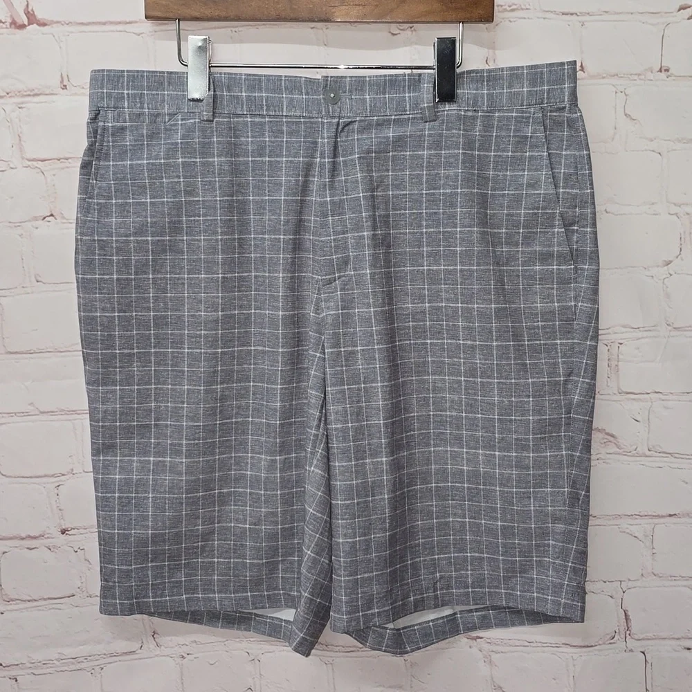 Nike Golf Dri Fit Shorts Gray White Plaid Polyester Blend Men's Size 36 - Picture 1 of 12